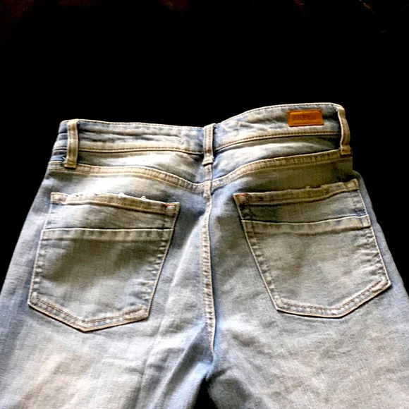 ✨WOMENS BUCKLE STELLA ANKLE JEANS SIZE 26 ✨ - Picture 2 of 9